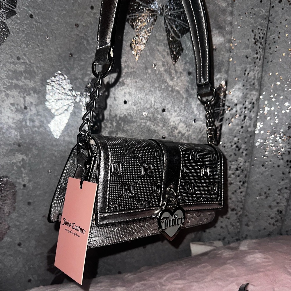 Juicy Couture silver shoulder bag and matching wallet set - Picture 4 of 9